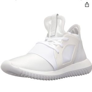 adidas Originals Women's Tubular Defiant